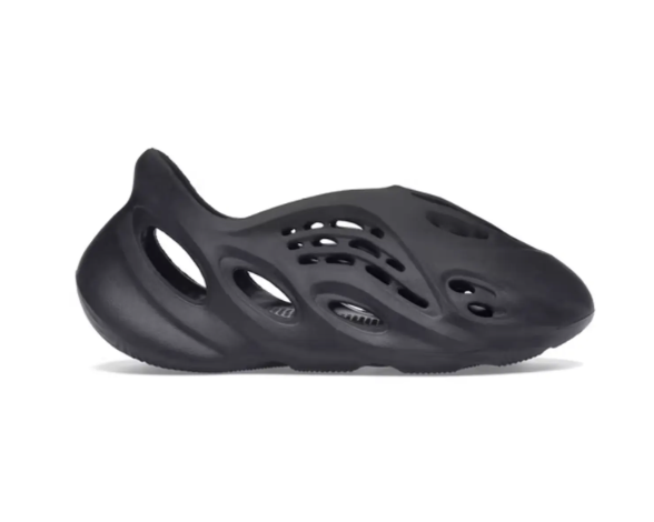 Adidas Onyx Yeezy Foam RNR-thehypepost-5w7vY.png